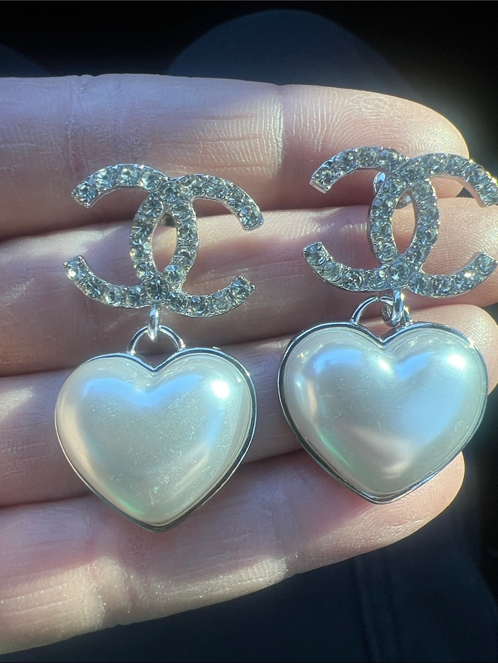 CHANEL Silver Crystal CC Logo Earrings with Iridescent White Heart Drops - Picture 4 of 8